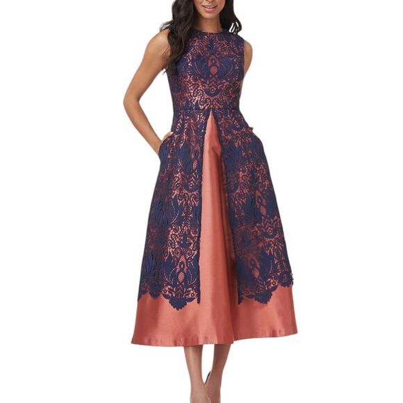 Kay Unger Claudia Navy Floral Lace Walk Thru Cocktail Dress | Size 4 - Picture 9 of 13